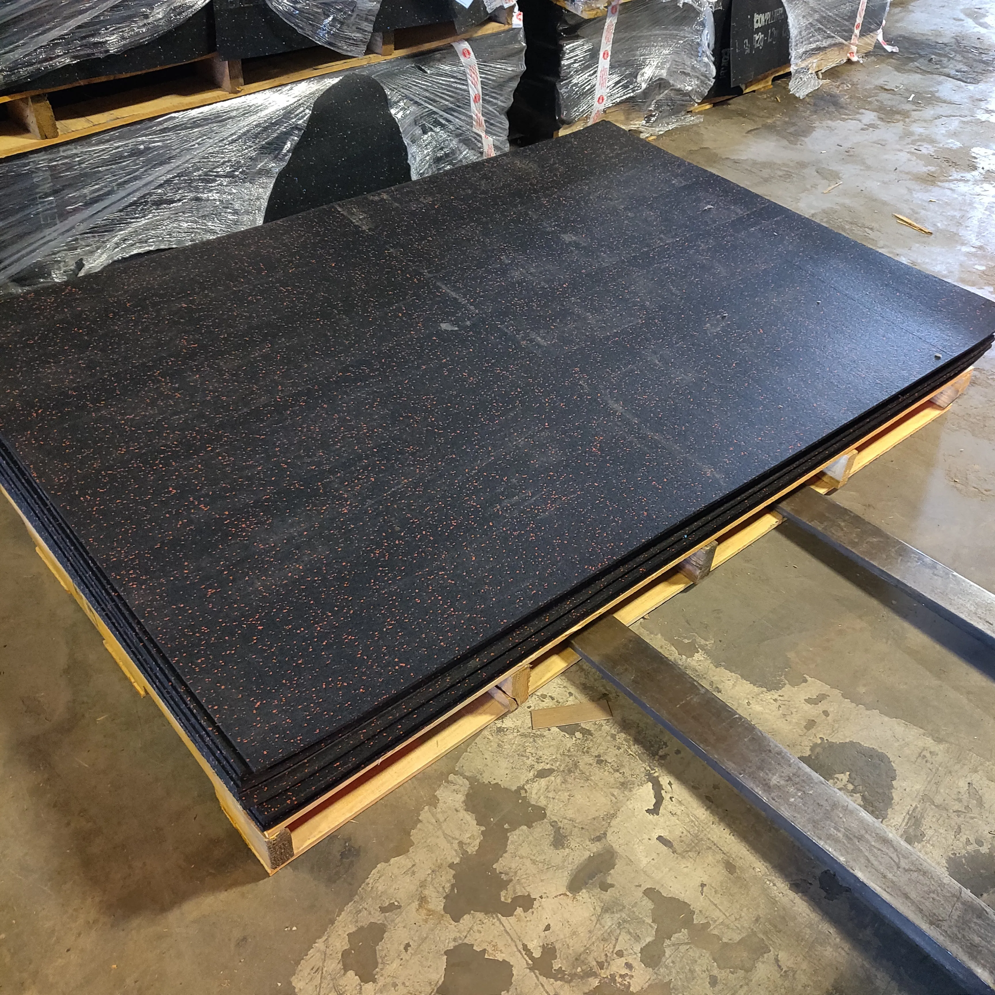 NEW Hammer Clad 8mm Premium Gym Flooring Mats 4' x 6' (Blem)