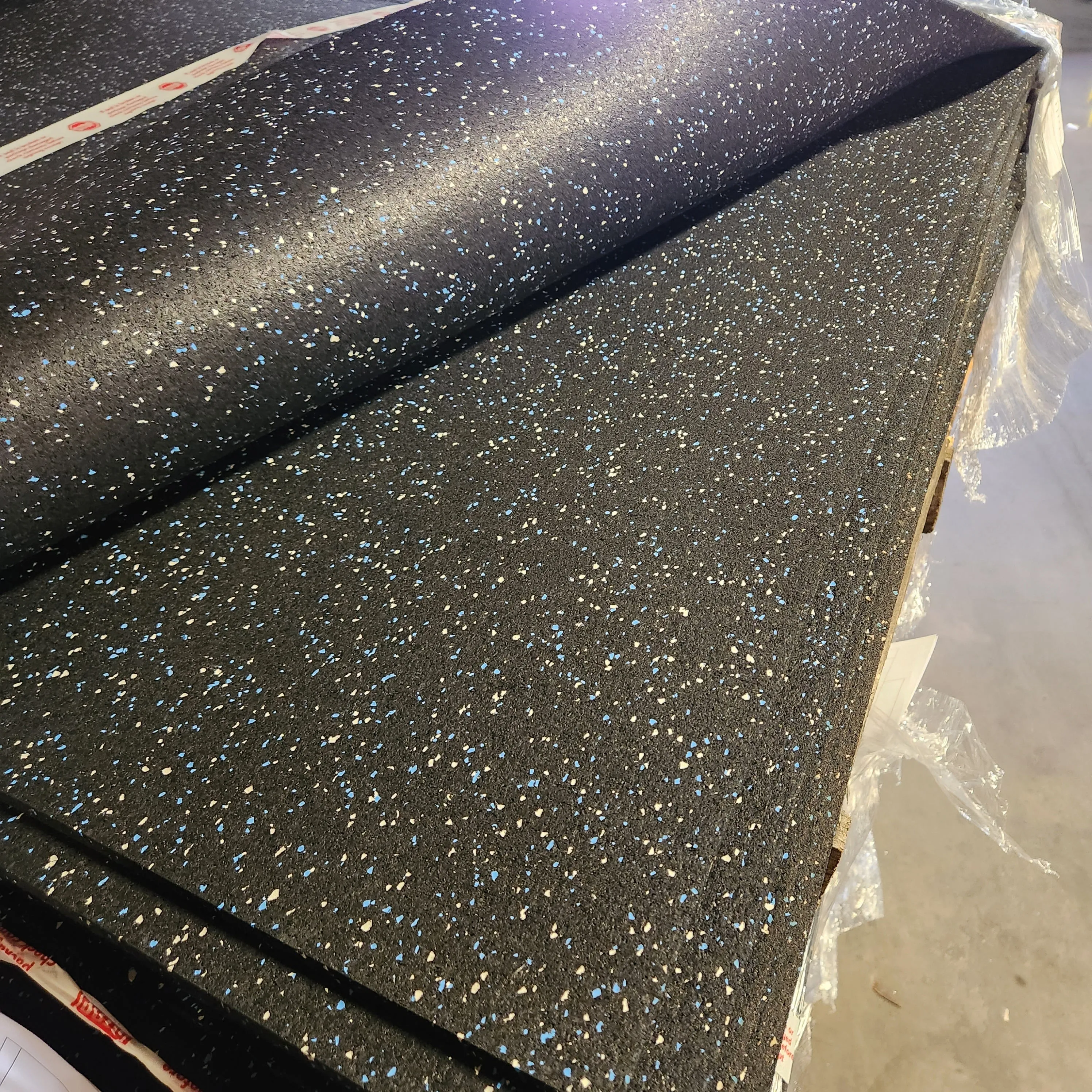 NEW Hammer Clad 8mm Premium Gym Flooring Mats 4' x 6' (Blem)